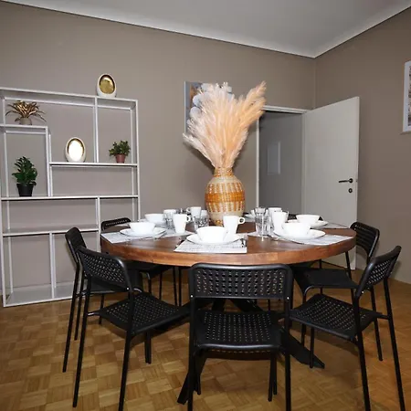 Simon Apartament *